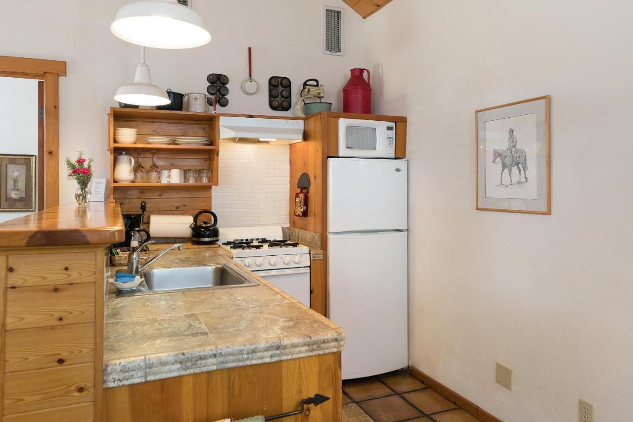 家园小屋酒店 阿赫瓦尼 外观 照片